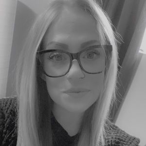 Meet your Posher, Alisha